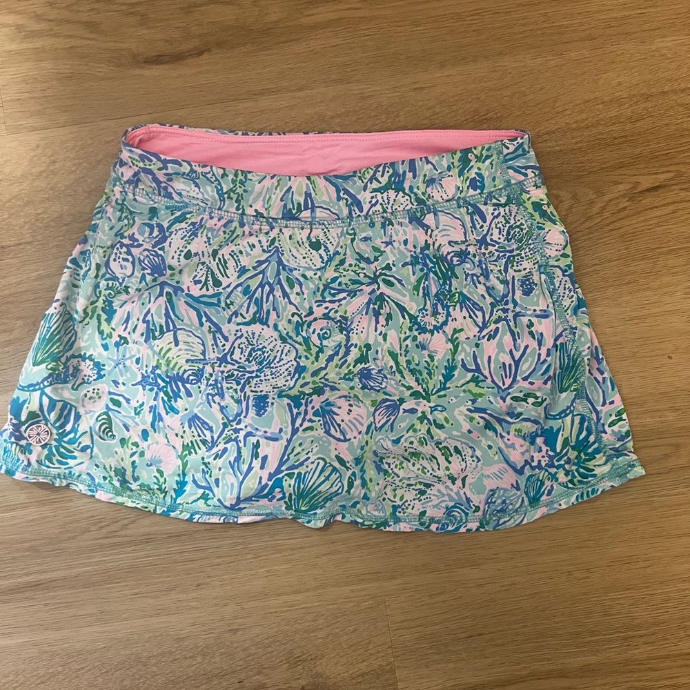 Lilly Pulitzer girls size L (8-10) SPF 50 Skort. Worn once.
